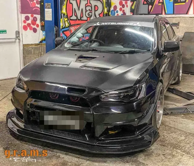 Coche de cliente: Mitsubishi Lancer Evolution
