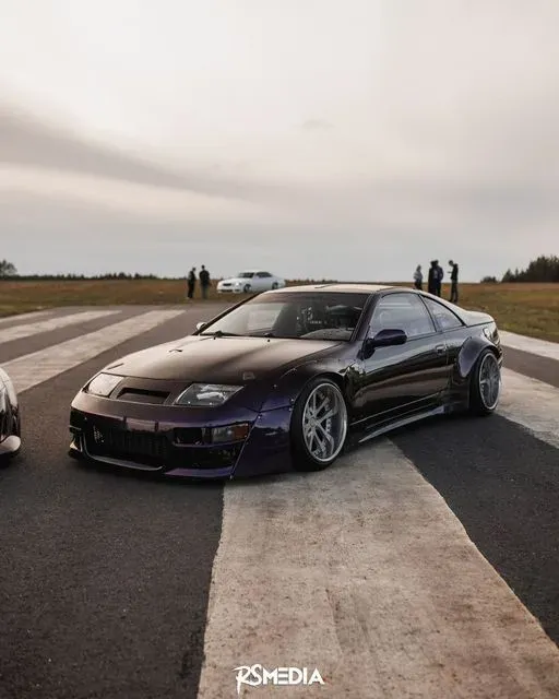 Coche de cliente: Nissan 300ZX