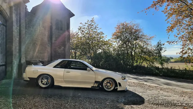 Coche de cliente: Nissan Skyline (R32)