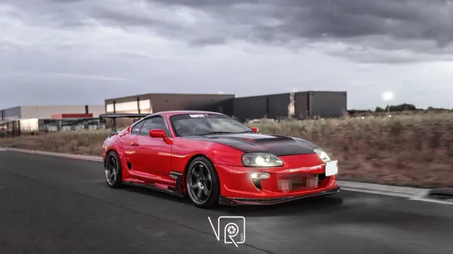 En kunds Toyota Supra (MK4, A80)