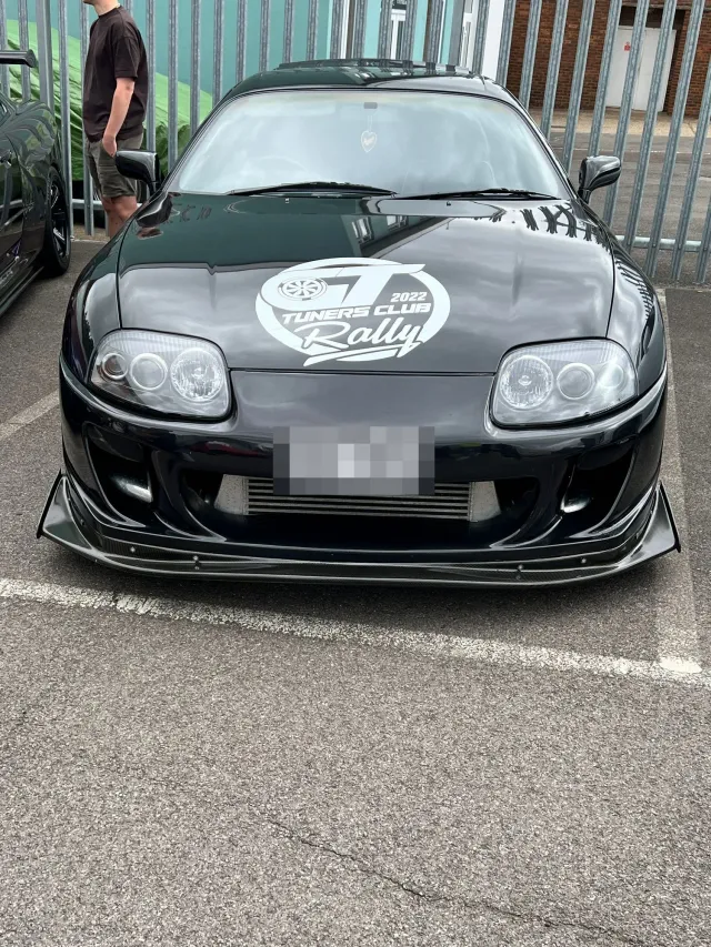En kunds Toyota Supra (MK4, A80)
