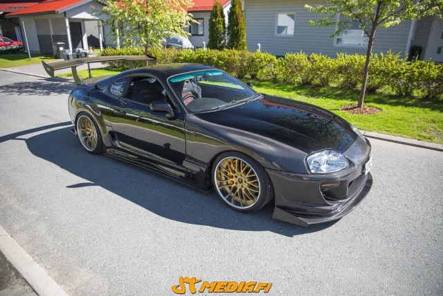 En kunds Toyota Supra (MK4, A80)