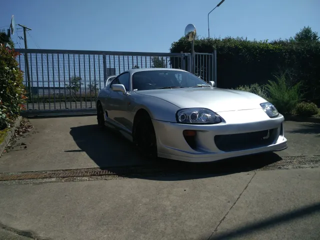 En kunds Toyota Supra (MK4, A80)