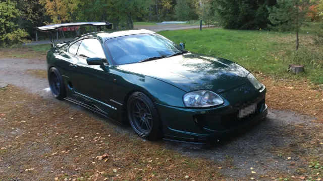 En kunds Toyota Supra (MK4, A80)