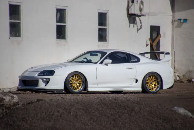En kunds Toyota Supra (MK4, A80)