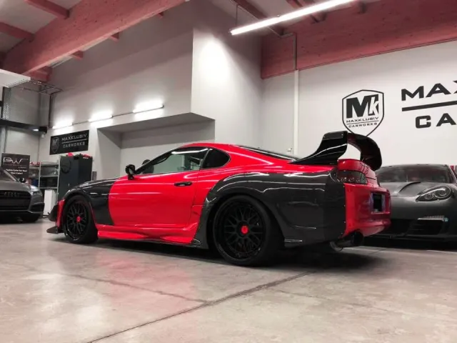 En kunds Toyota Supra (MK4, A80)