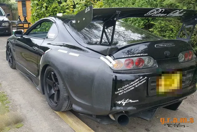En kunds Toyota Supra (MK4, A80)