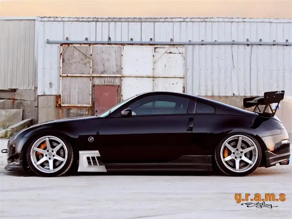 Nissan 350Z Aero Side Diverters, photo 2 sur 8