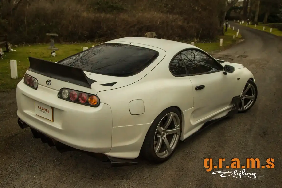 Toyota Supra MK4 Front Wings / Fenders - OEM Style +40mm, bild 3 av 9