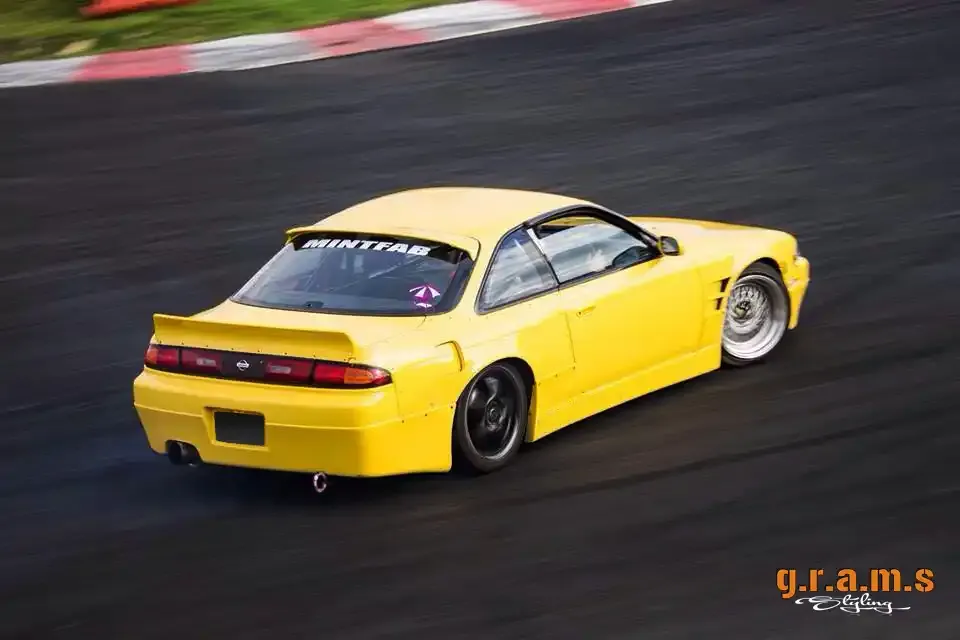 Nissan Silvia S14 Rocket Bunny Style Body Kit, Foto 9 von 20