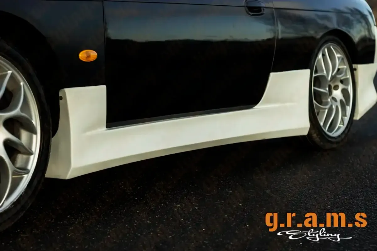 Nissan Silvia S14/ S14a/ 200SX Vertex Style Side Skirts, bild 6 av 9