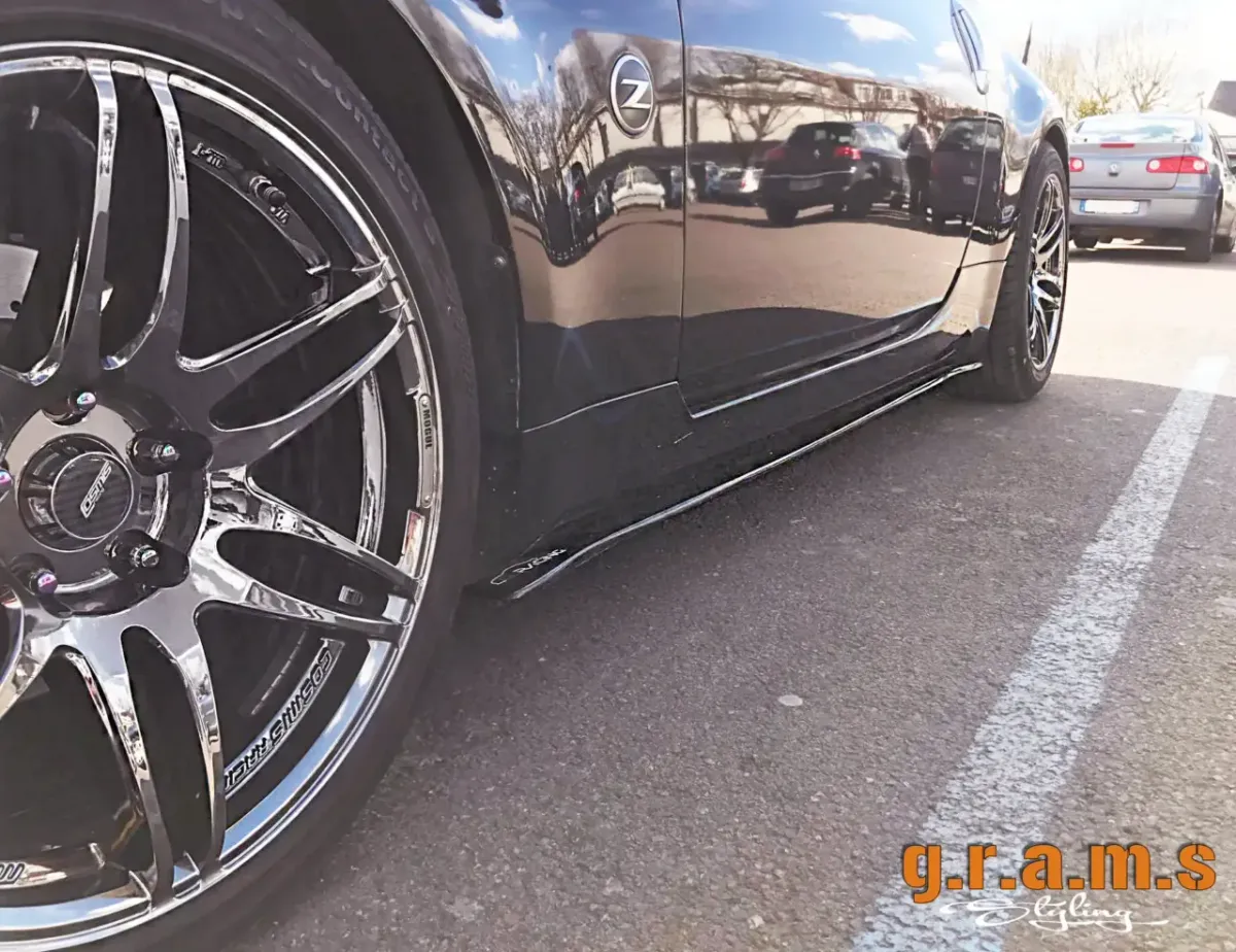 Nissan 350Z Sidesteps - Side Skirt Extensions, photo 1 of 11