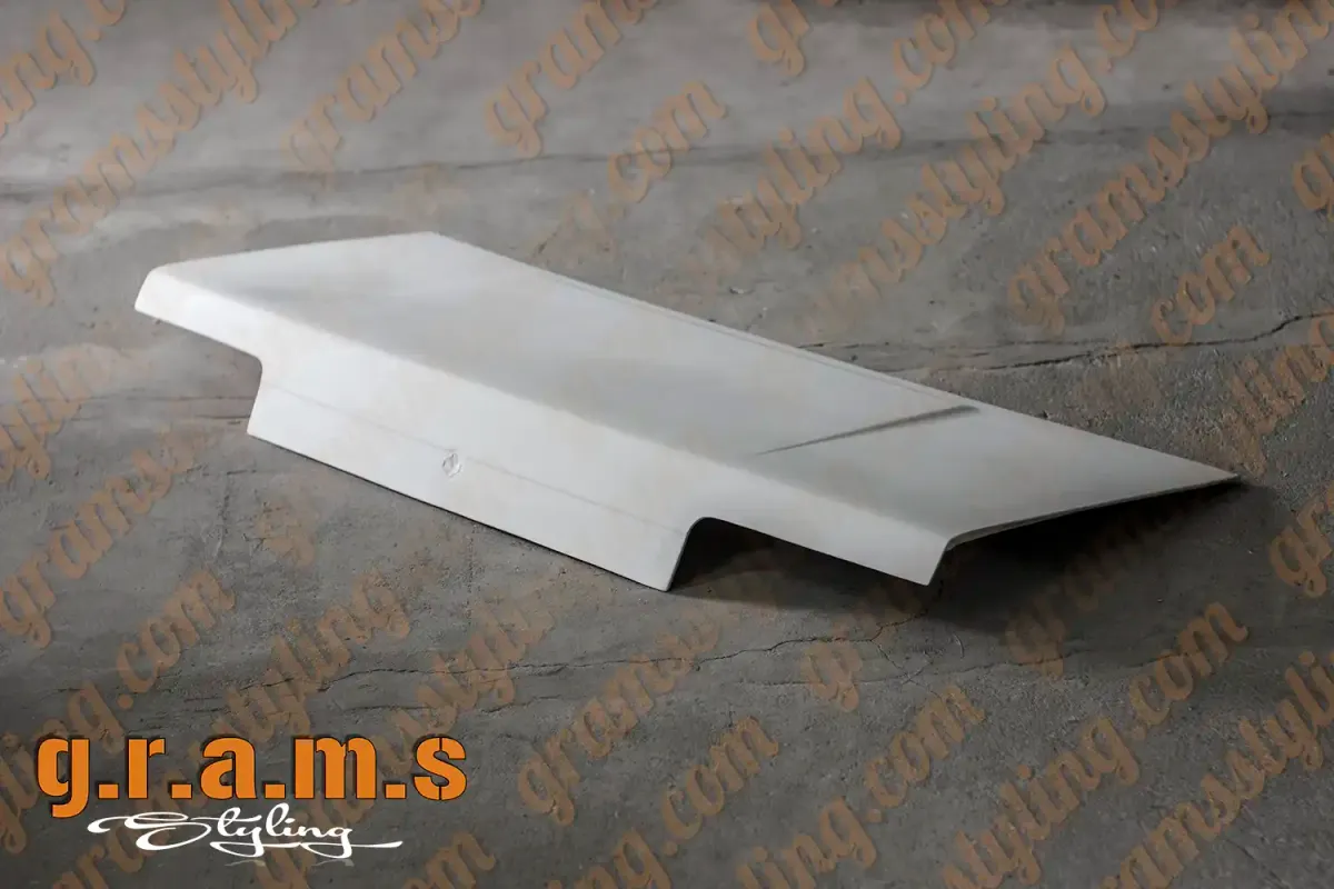 Toyota AE86 Coupe Lightweight Boot Lid, photo 3 of 6