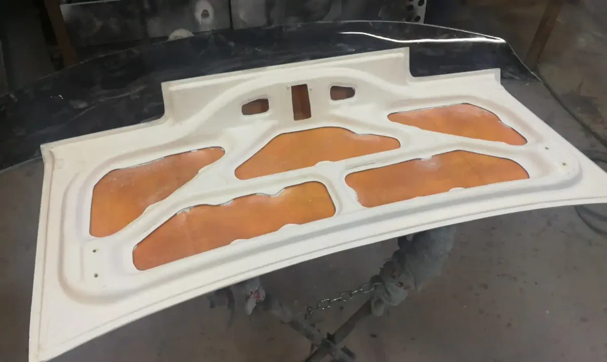 Toyota AE86 Coupe Lightweight Boot Lid, photo 6 of 6