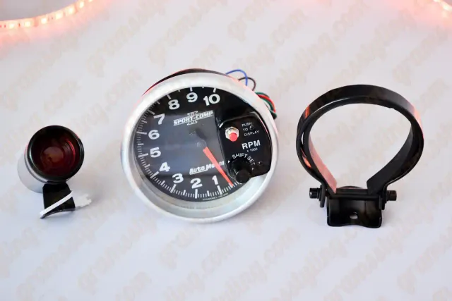 AutoMeter Sport-Comp II 5 Inch Shift Lite Tachometer