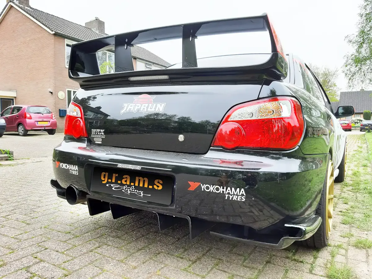 Subaru Impreza Diffuser - Varis Style, photo 2 of 13