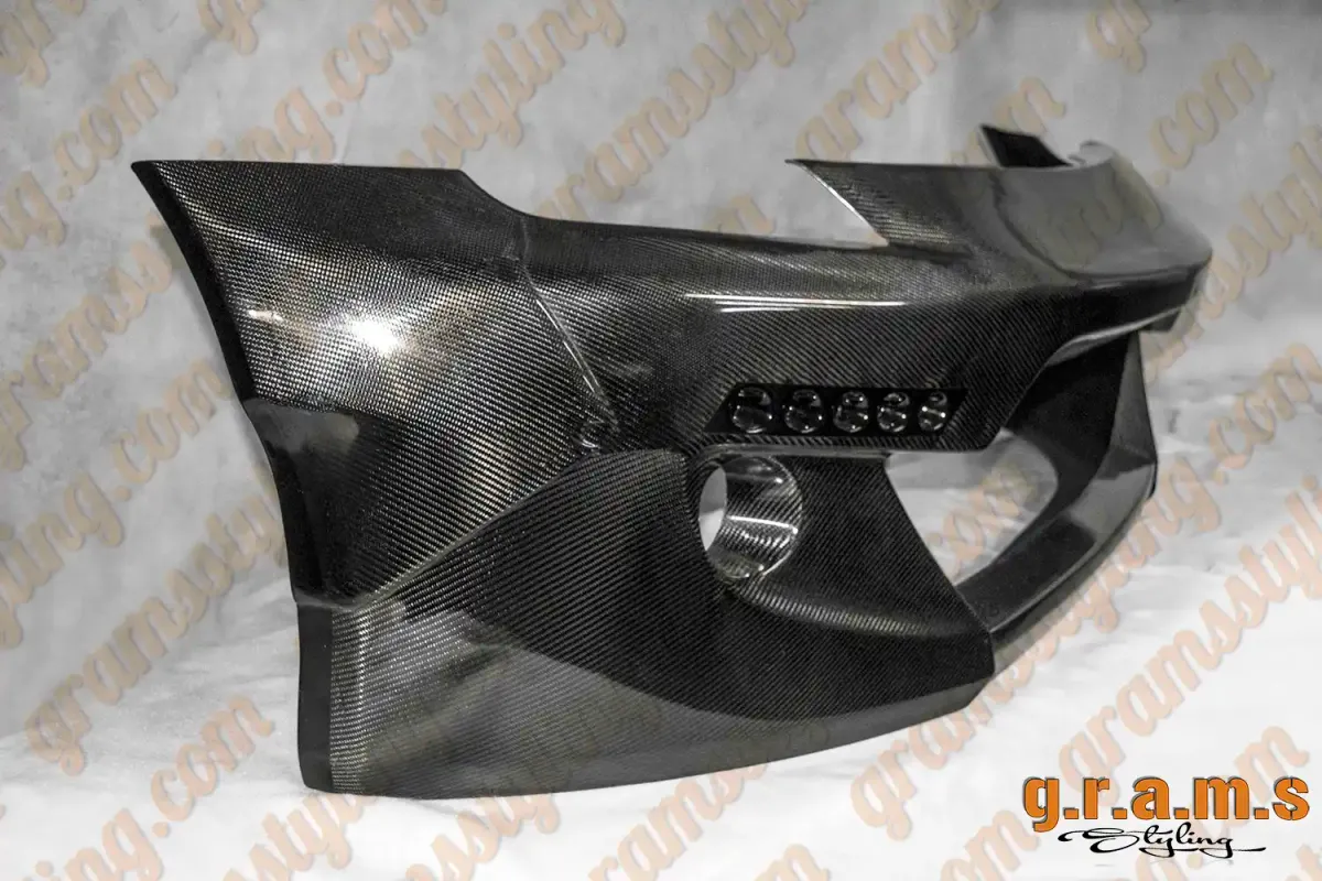 Nissan 350Z Z33 Front Bumper - RB Style, zdjęcie 8 z 14