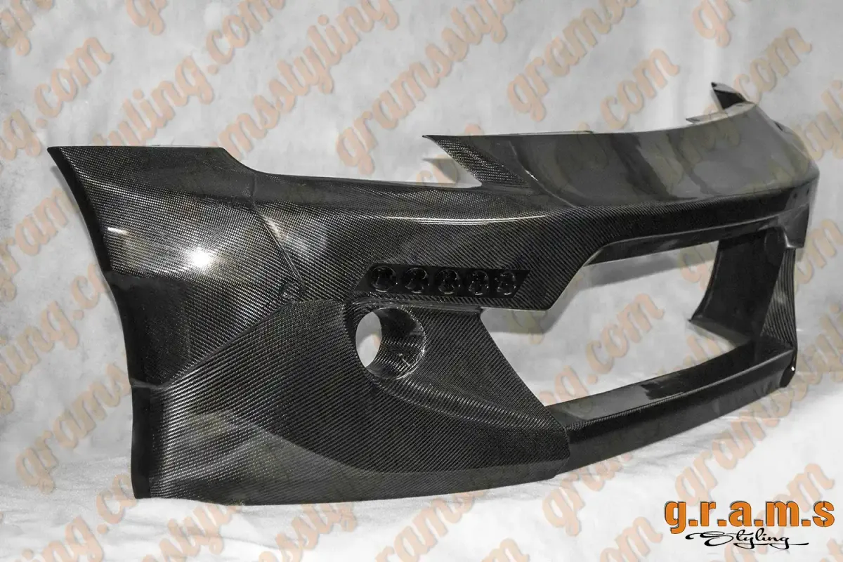 Nissan 350Z Z33 Front Bumper - RB Style, zdjęcie 9 z 14