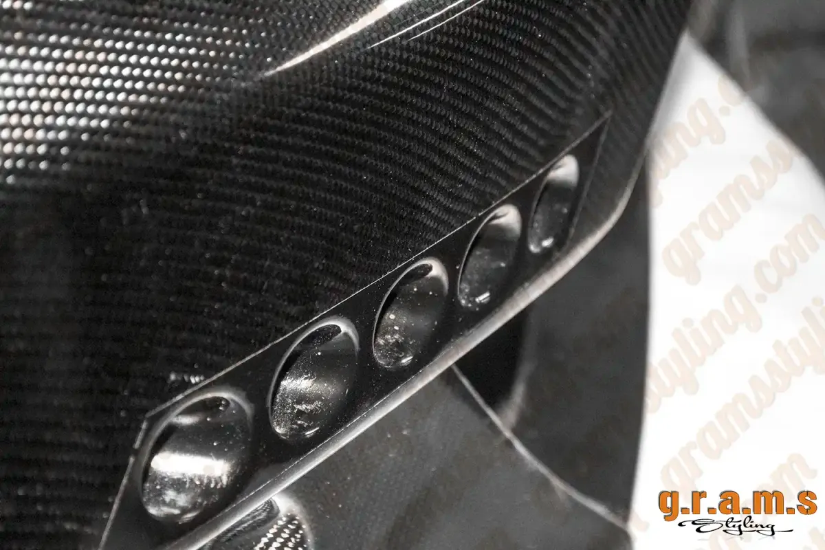 Nissan 350Z Z33 Front Bumper - RB Style, zdjęcie 13 z 14