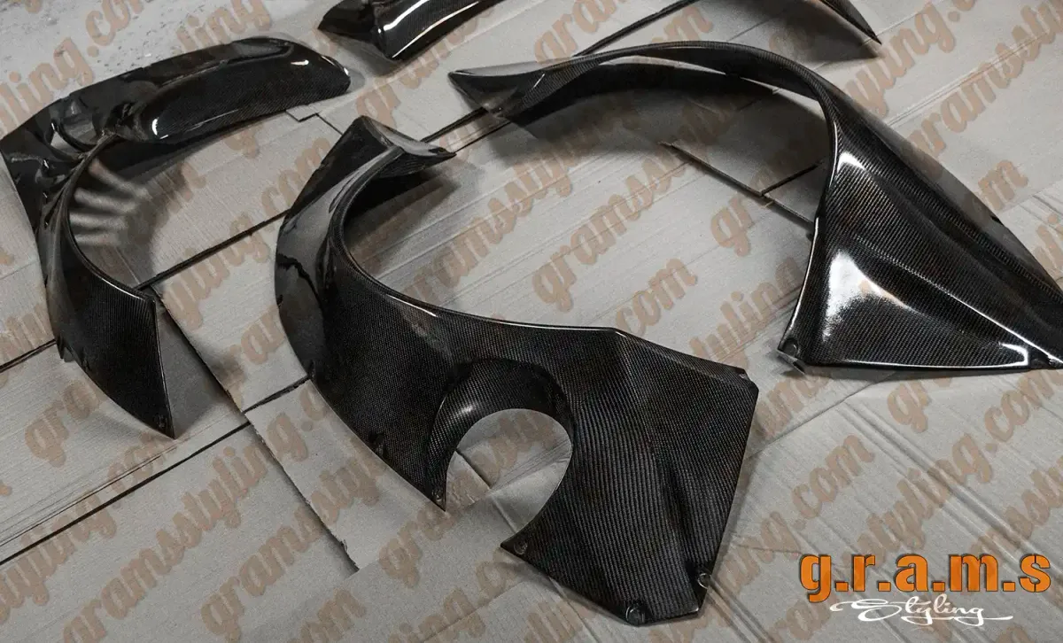 Nissan 350Z Rear Fenders / Full Quarters - Version 1 +100mm, photo 5 of 20