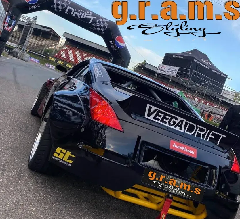 Nissan 350Z Rear Fenders / Full Quarters - Version 1 +100mm, photo 19 of 20