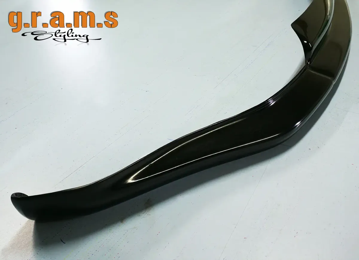 Nissan 350Z Version 3 Front Lip - Splitter Pre-Facelift, Foto 4 von 12