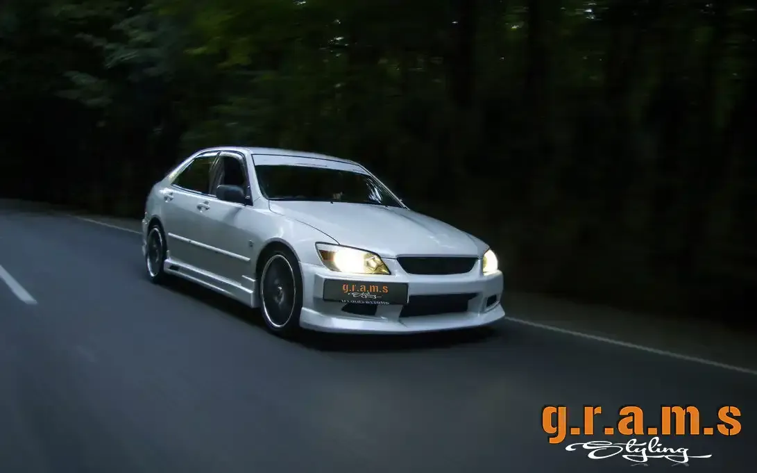 Lexus IS200 IS300 Toyota Altezza C-West Style Front Bumper, foto 5 de 11