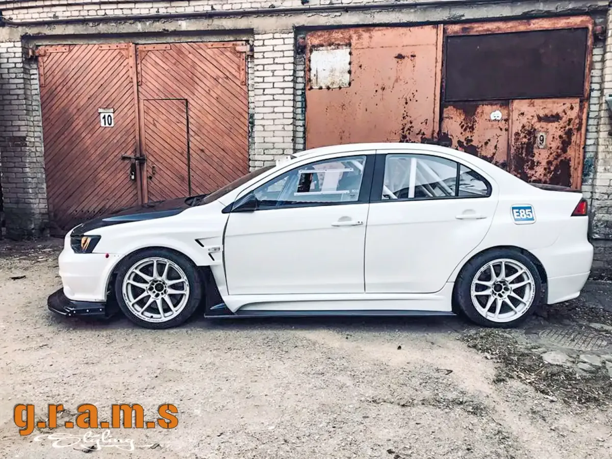 Mitsubishi Lancer X Front Wings / Fenders - Varis Style +30mm, photo 4 of 16
