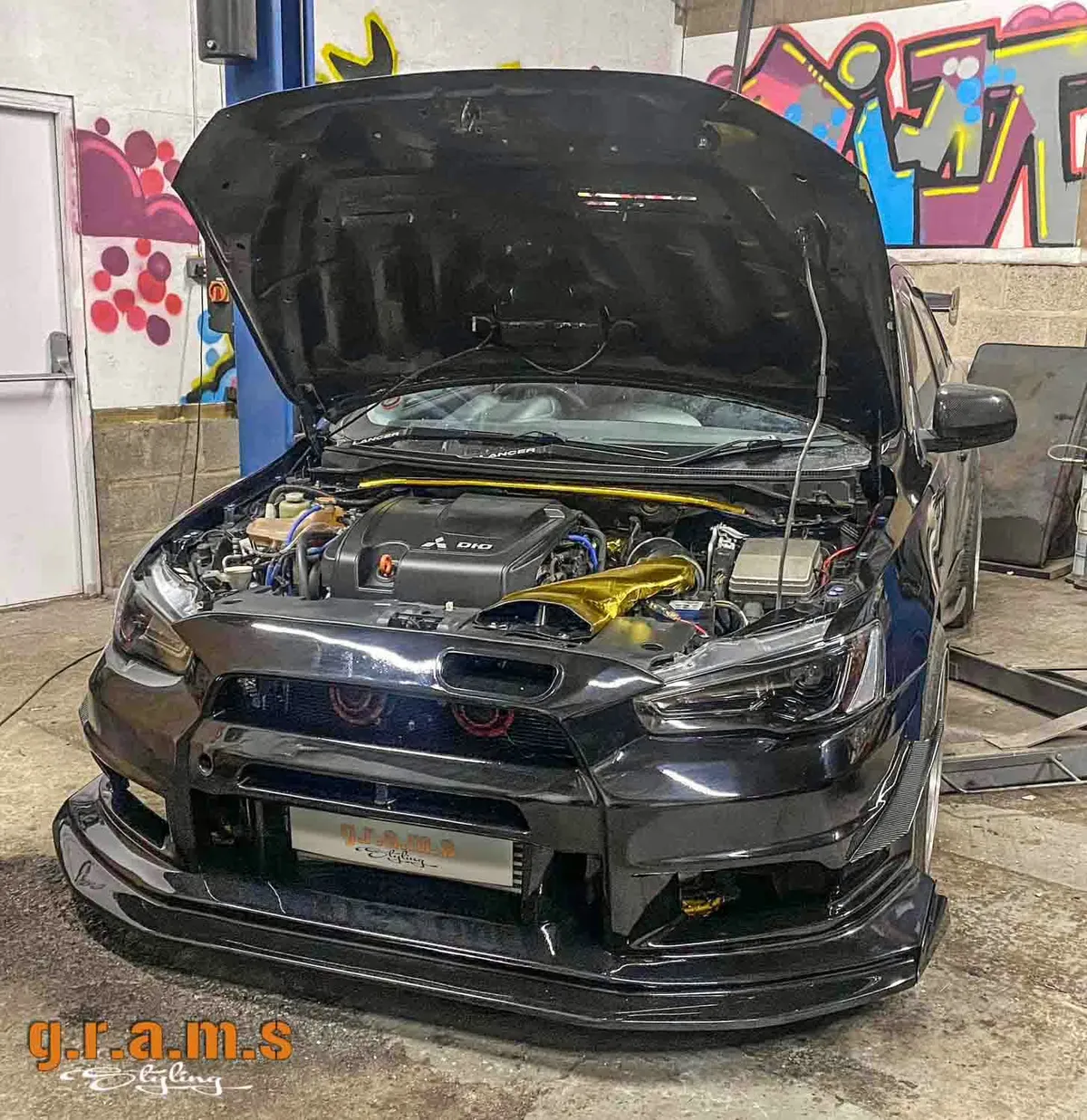 Mitsubishi Lancer Evolution X Front Bumper - Varis Style, photo 4 of 23