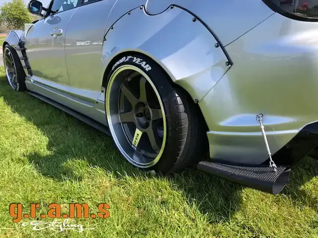 Mazda RX-8 Sidesteps - Side Skirt Extensions, foto 3 di 3