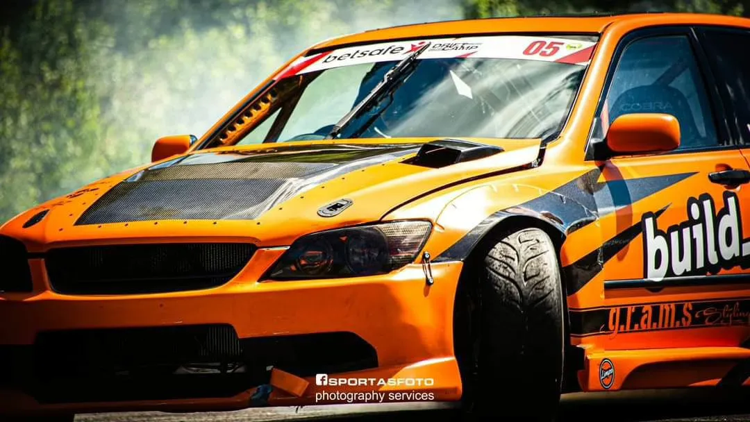 Lexus IS200 IS300 Wide Front Fenders / Wings +50mm, photo 12 of 14