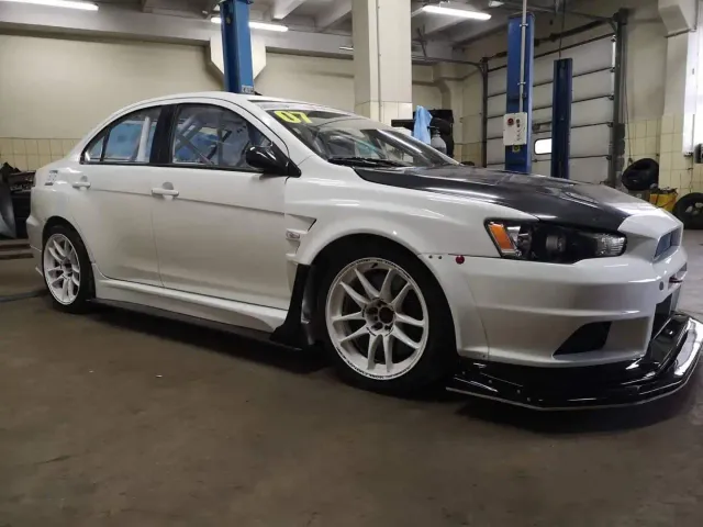 Customer's Mitsubishi Lancer Evolution X