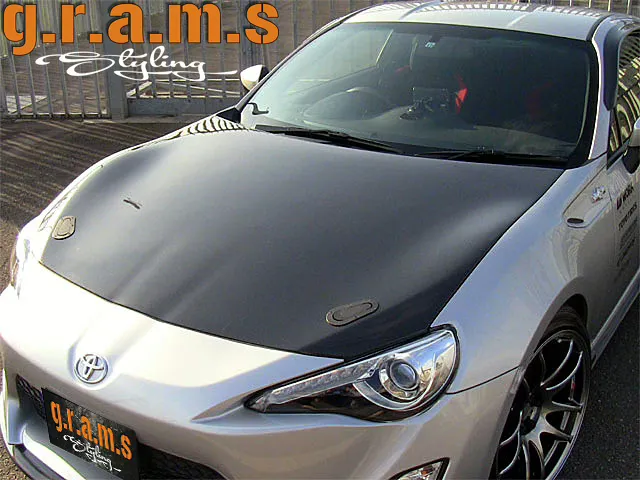 Toyota GT86 Subaru BRZ Bonnet / Hood, photo 2 of 7