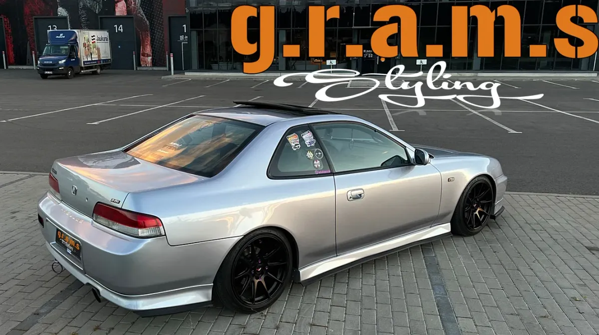 Honda Prelude MK5 OEM Style Side Skirts, photo 2 of 5