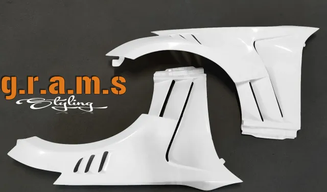 Nissan 350Z Z33 RS2 Style Front Vented Fenders