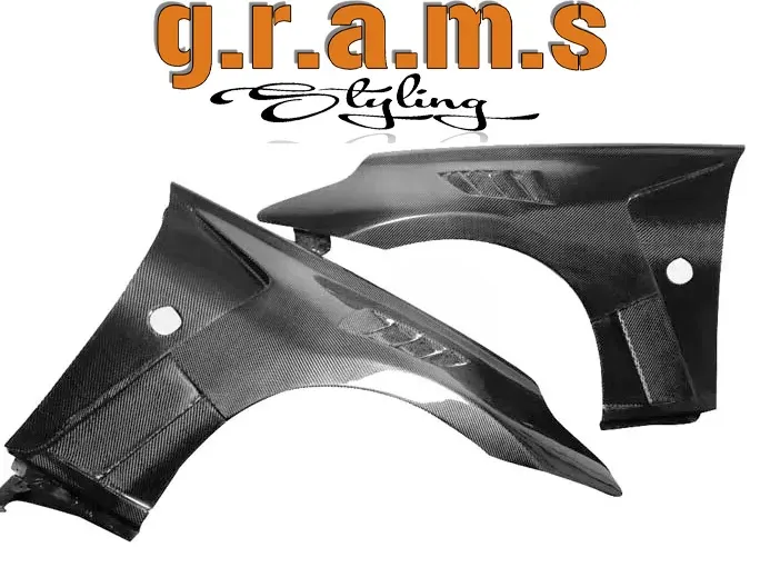 Nissan 370Z Z34 RS1 Style Front Vented Fenders, photo 2 of 4