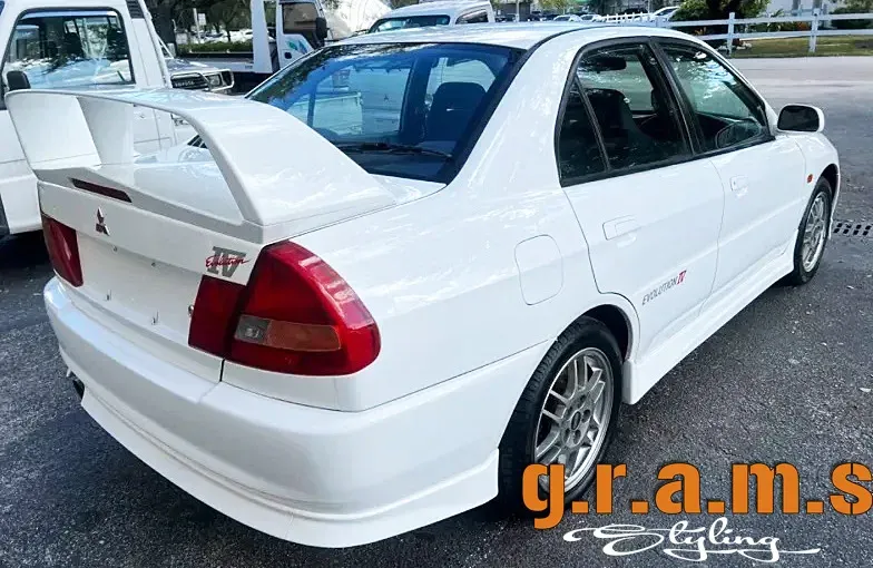 Mitsubishi Lancer Evolution IV Rear Bumper Lip - OEM Style, photo 3 of 11
