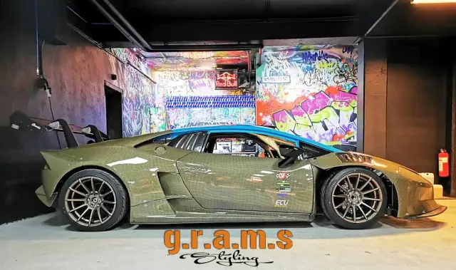 Lamborghini Huracan Lightweight Racing Doors - Super Trofeo Style