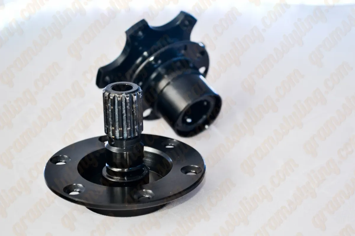 Steering Wheel Quick Release Hub, photo 7 of 7