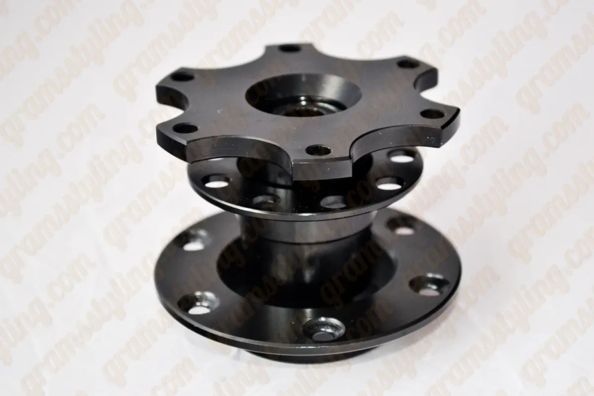 Steering Wheel Quick Release Hub, photo 1 of 7